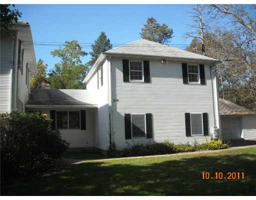816 Great Road North Smithfield, RI 02896 - Photo 5 of 18 Exterior Front.