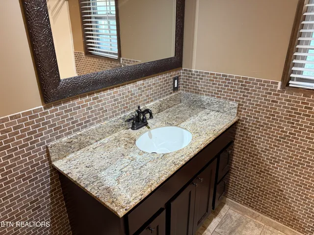 $275,000 | 505 McKinney Road, Blaine, TN 37709