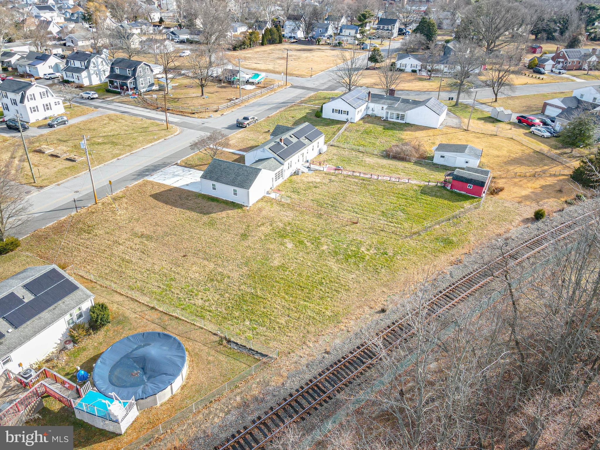 249 Cleveland Avenue Carneys Point, NJ 08069 - Photo 36 of 52 a view of an ocean and beach