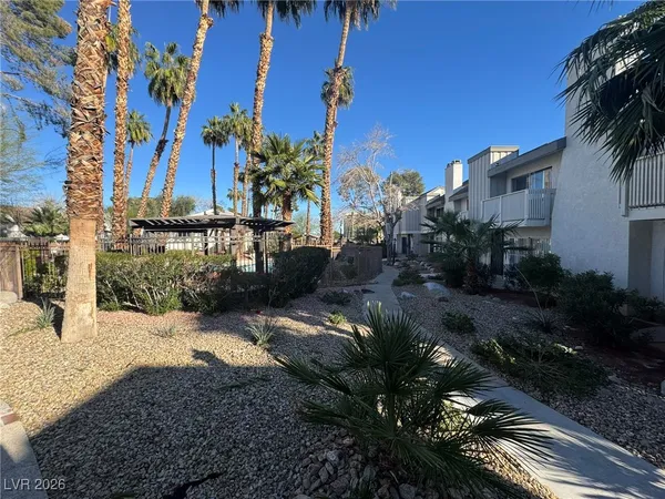 $1,600 | 518 Delfern Lane, Las Vegas, NV 89169