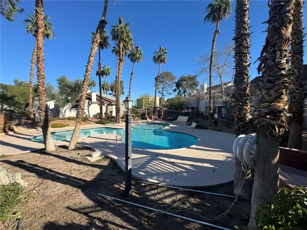 $1,600 | 518 Delfern Lane, Las Vegas, NV 89169