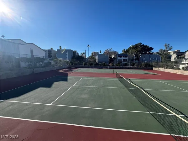 $1,600 | 518 Delfern Lane, Las Vegas, NV 89169
