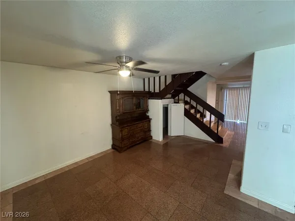 $1,600 | 518 Delfern Lane, Las Vegas, NV 89169