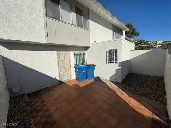 $1,600 | 518 Delfern Lane, Las Vegas, NV 89169