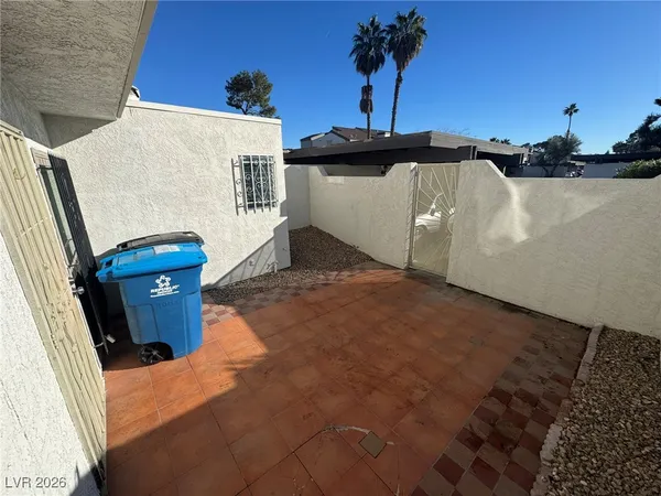 $1,600 | 518 Delfern Lane, Las Vegas, NV 89169