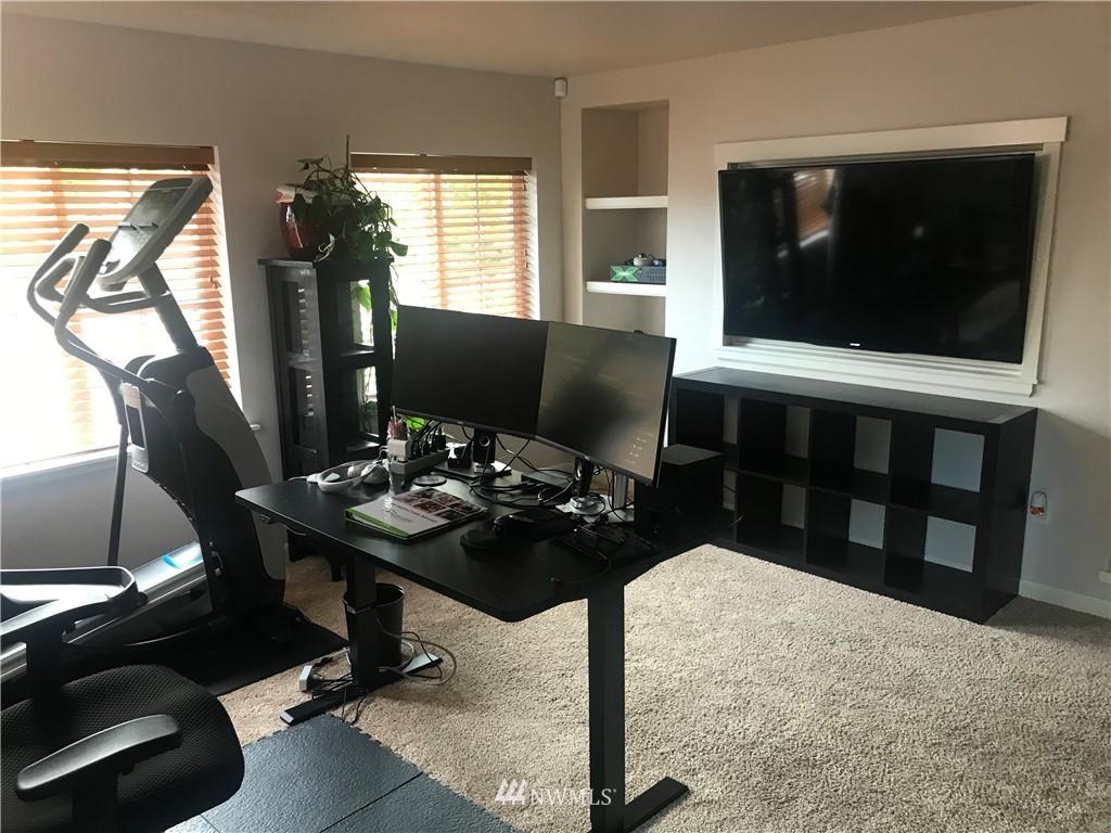 23 232nd Place Southwest Bothell, WA 98021 - Photo 22 of 30