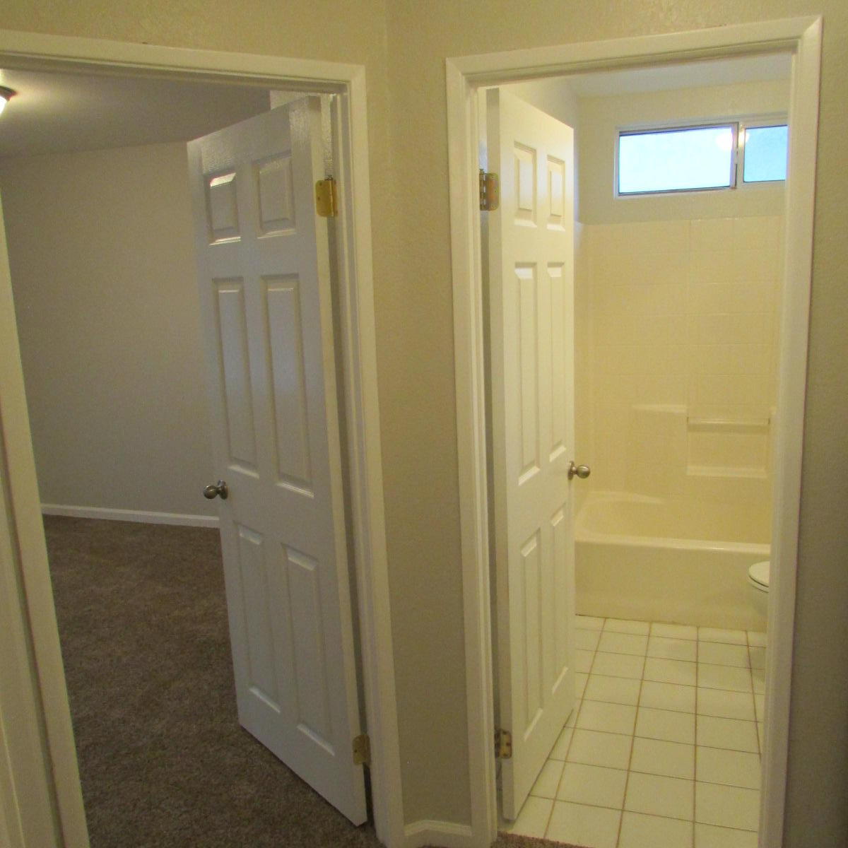 1832 Ivory Avenue Palmdale, CA 93550 - Photo 48 of 52 a bathroom with a shower