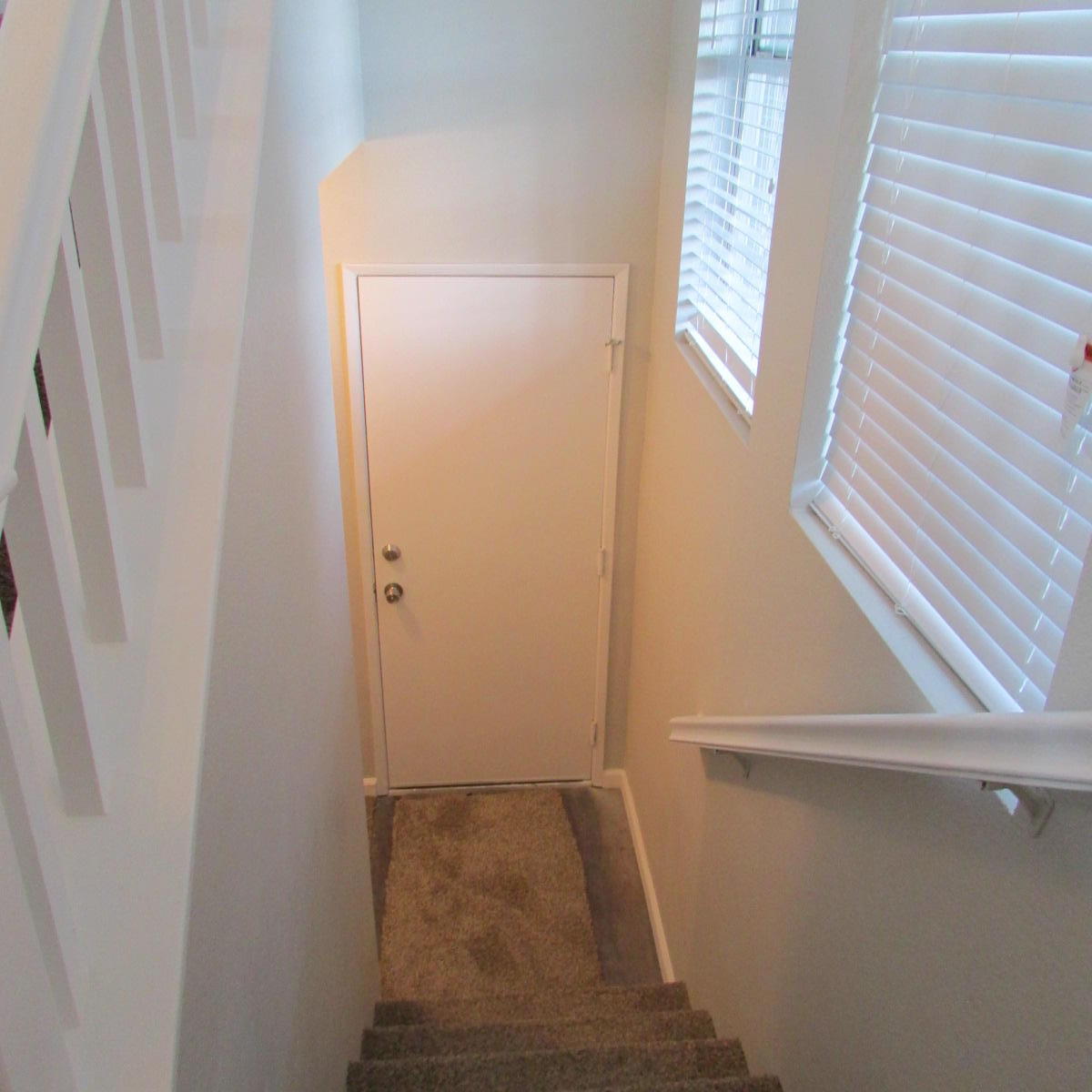 1832 Ivory Avenue Palmdale, CA 93550 - Photo 9 of 52 a view of closet