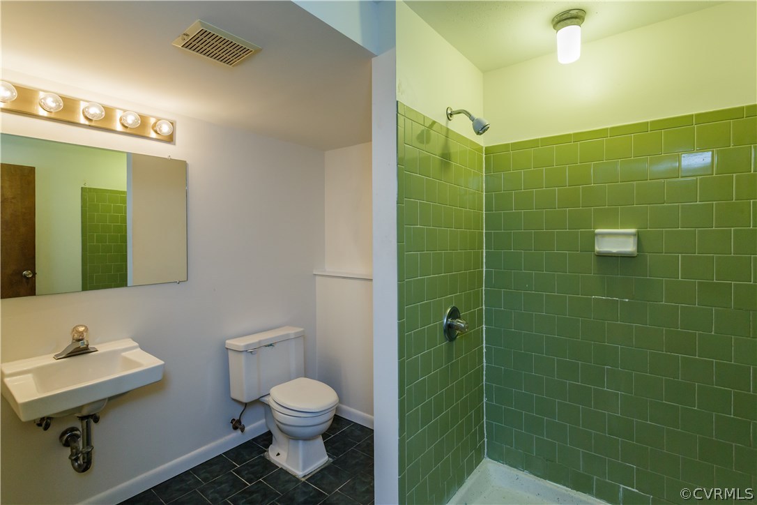 9513 Kennesaw Road Chesterfield, VA 23236 - Photo 33 of 41 Gallery Image 33