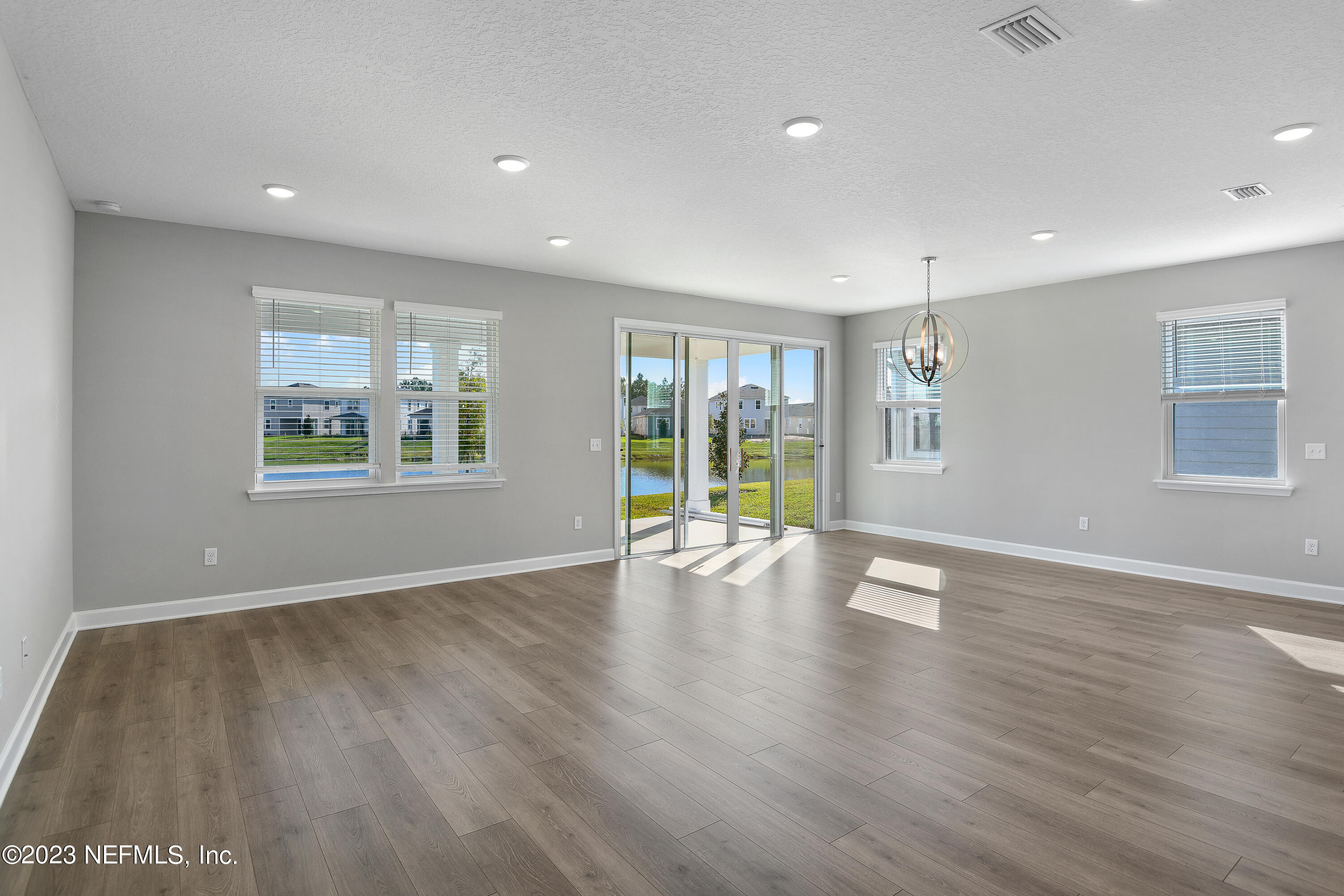 252 Elm Crk Drive St. Augustine, FL 32092 - Photo 11 of 28 252 Elm Creek Drive-16