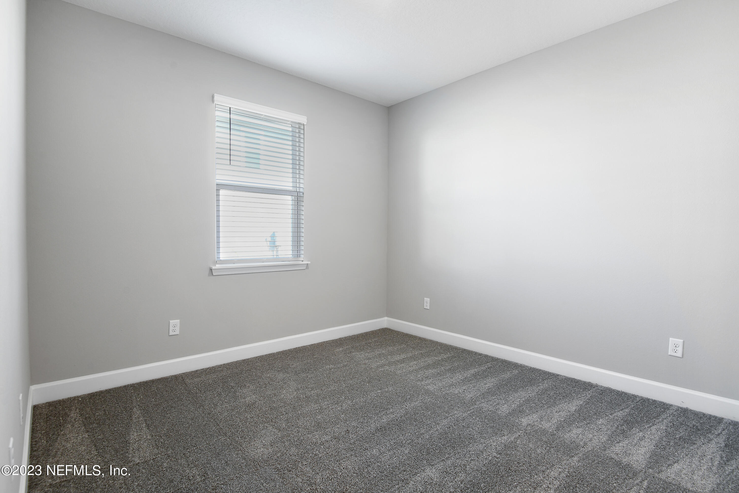 252 Elm Crk Drive St. Augustine, FL 32092 - Photo 5 of 28 252 Elm Creek Drive-8