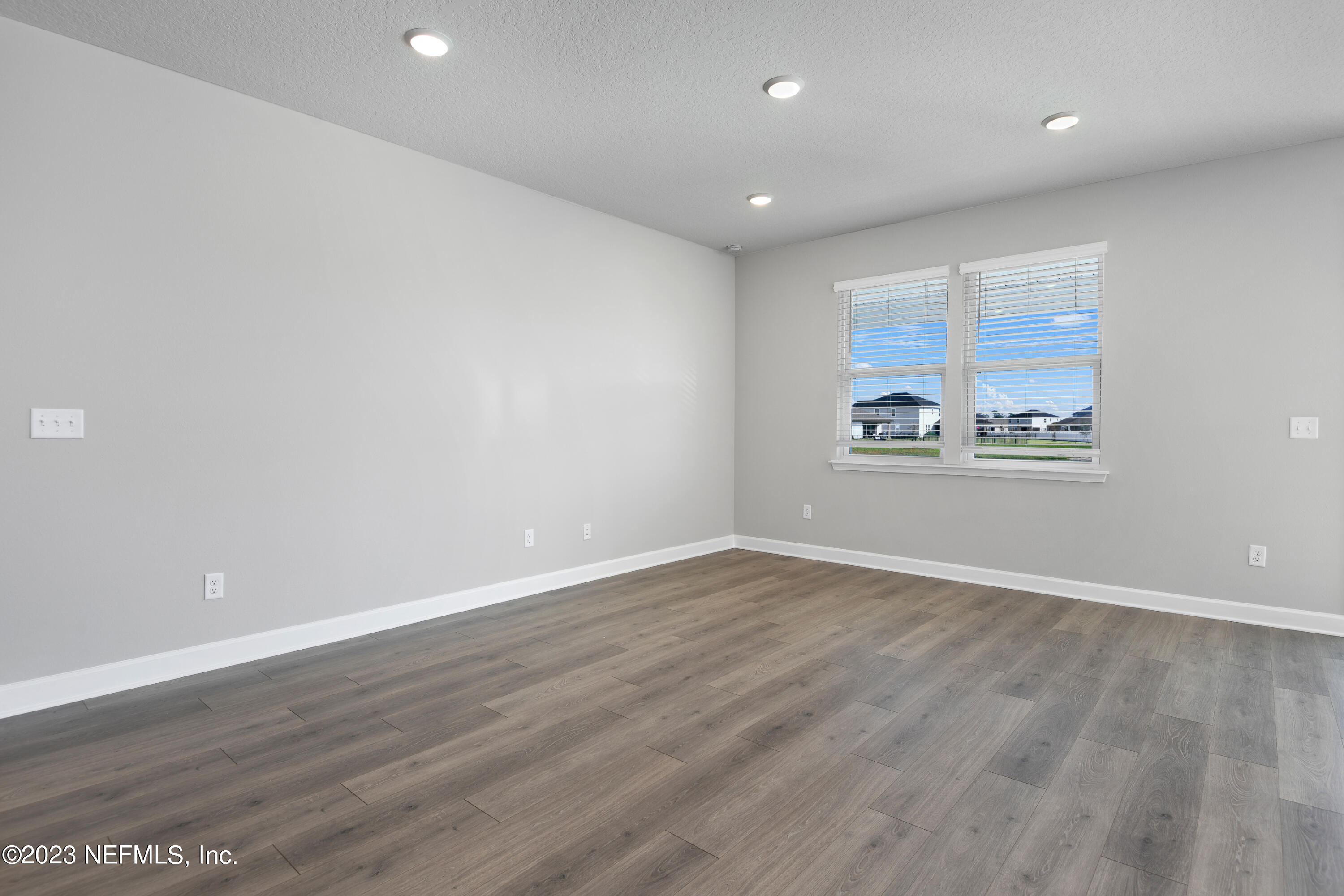 252 Elm Crk Drive St. Augustine, FL 32092 - Photo 9 of 28 252 Elm Creek Drive-11