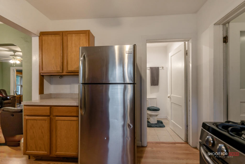 17479 Ridge Avenue Spring Lake, MI 49456 - Photo 5 of 27 17479Ridge006 LoRes