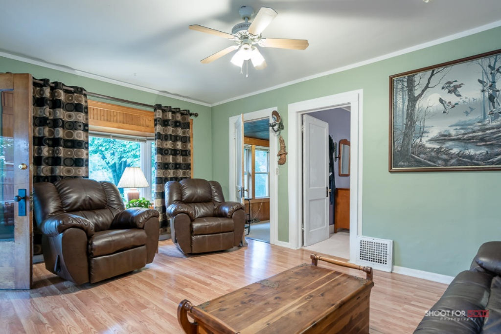 17479 Ridge Avenue Spring Lake, MI 49456 - Photo 9 of 27 17479Ridge011 LoRes