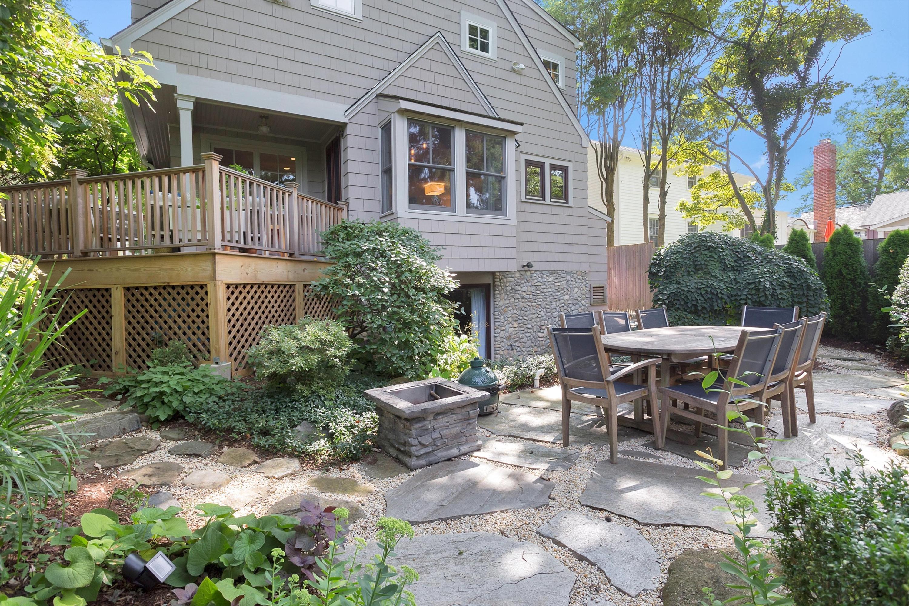 12 Crest Road Rowayton, CT 06853 - Photo 30 of 35 a view of backyard with table and chairs and potted plants