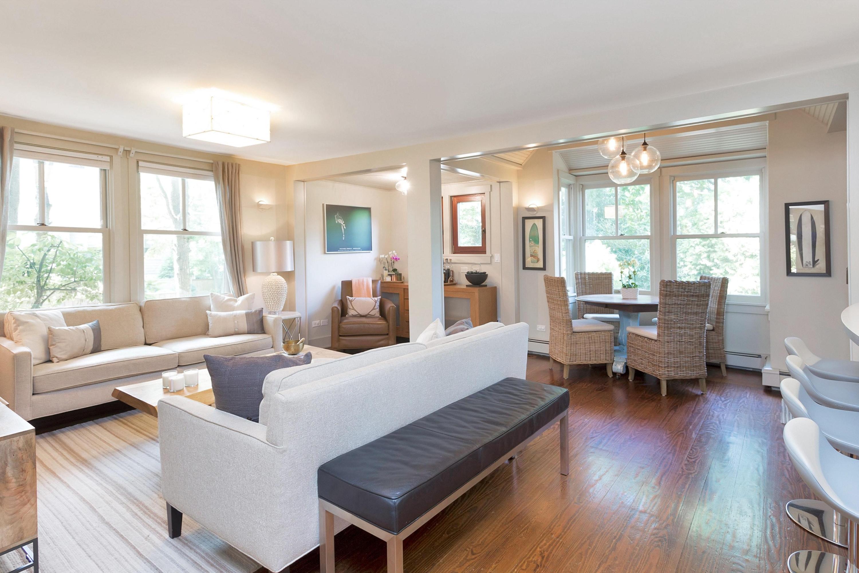 12 Crest Road Rowayton, CT 06853 - Photo 8 of 35 a living room with furniture and wooden floor