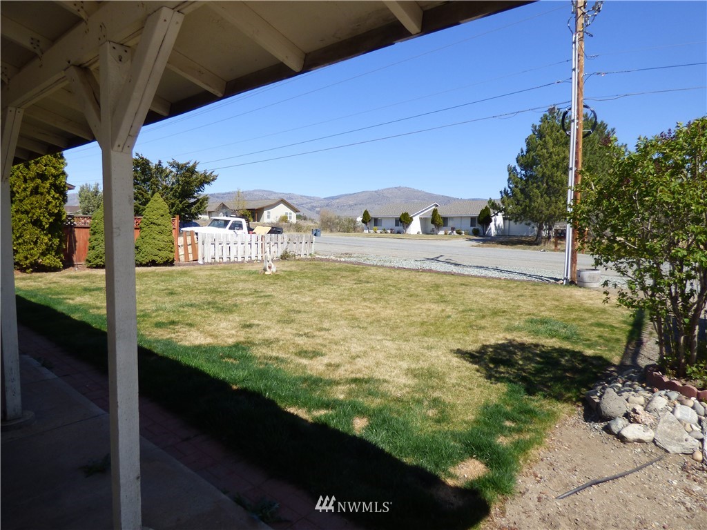 31 Sand Flat Road Omak, WA 98841 - Photo 8 of 31