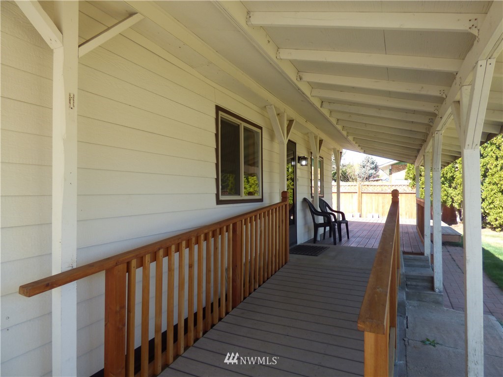31 Sand Flat Road Omak, WA 98841 - Photo 9 of 31