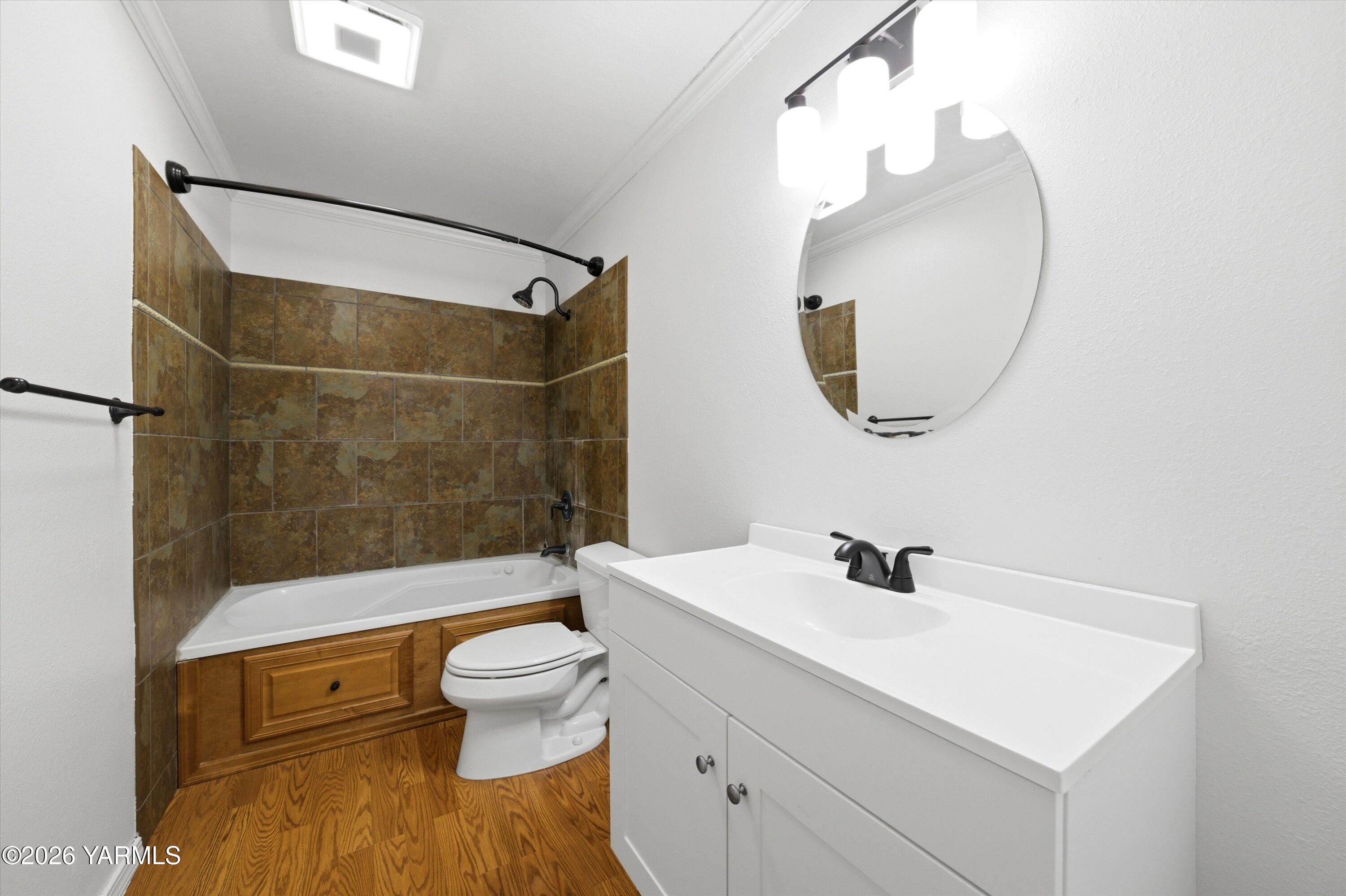 11809 West Bristol Road Yakima, WA 98908 - Photo 12 of 40 12-7R504910