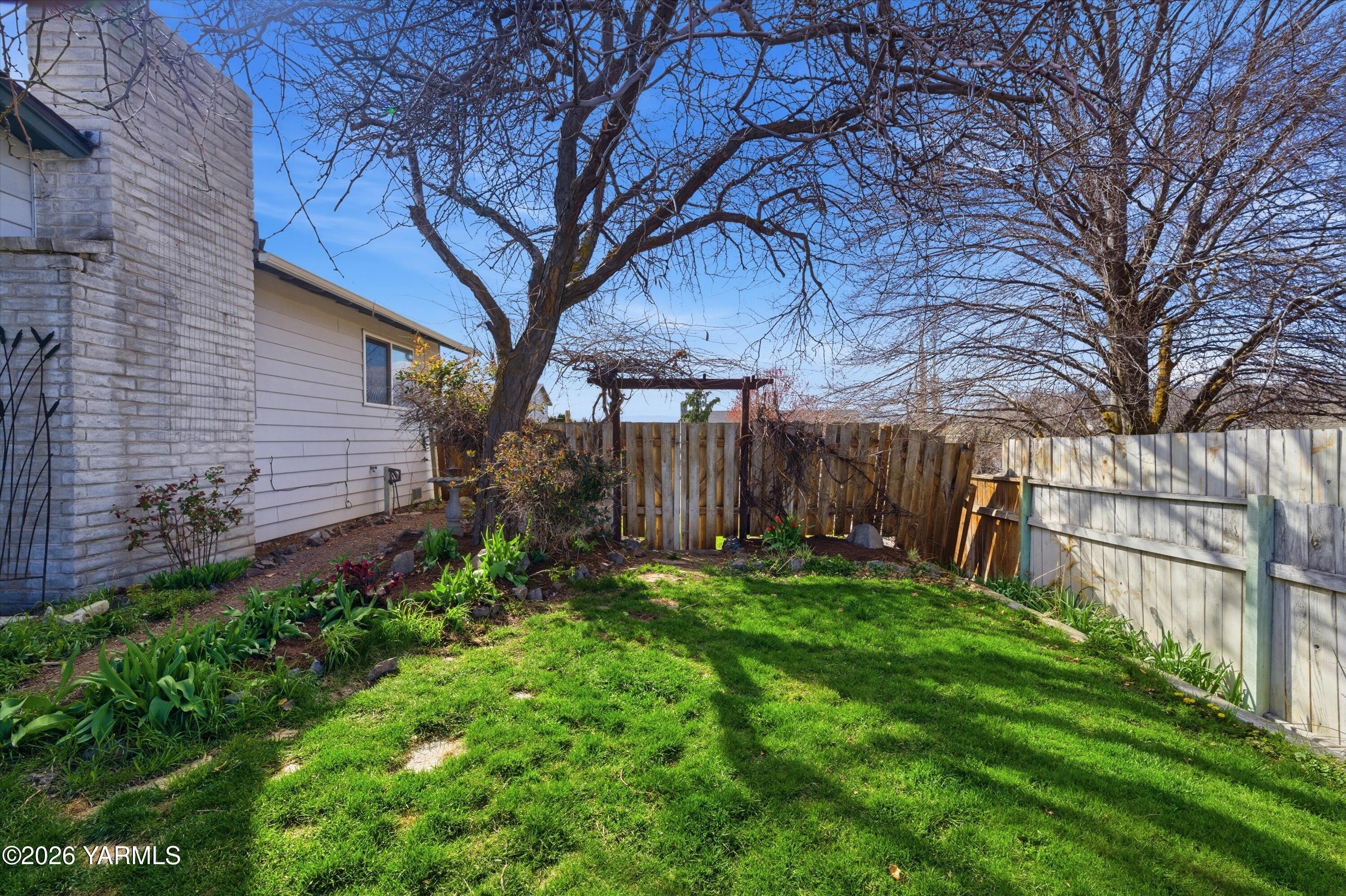 11809 West Bristol Road Yakima, WA 98908 - Photo 26 of 40 26-7R504952