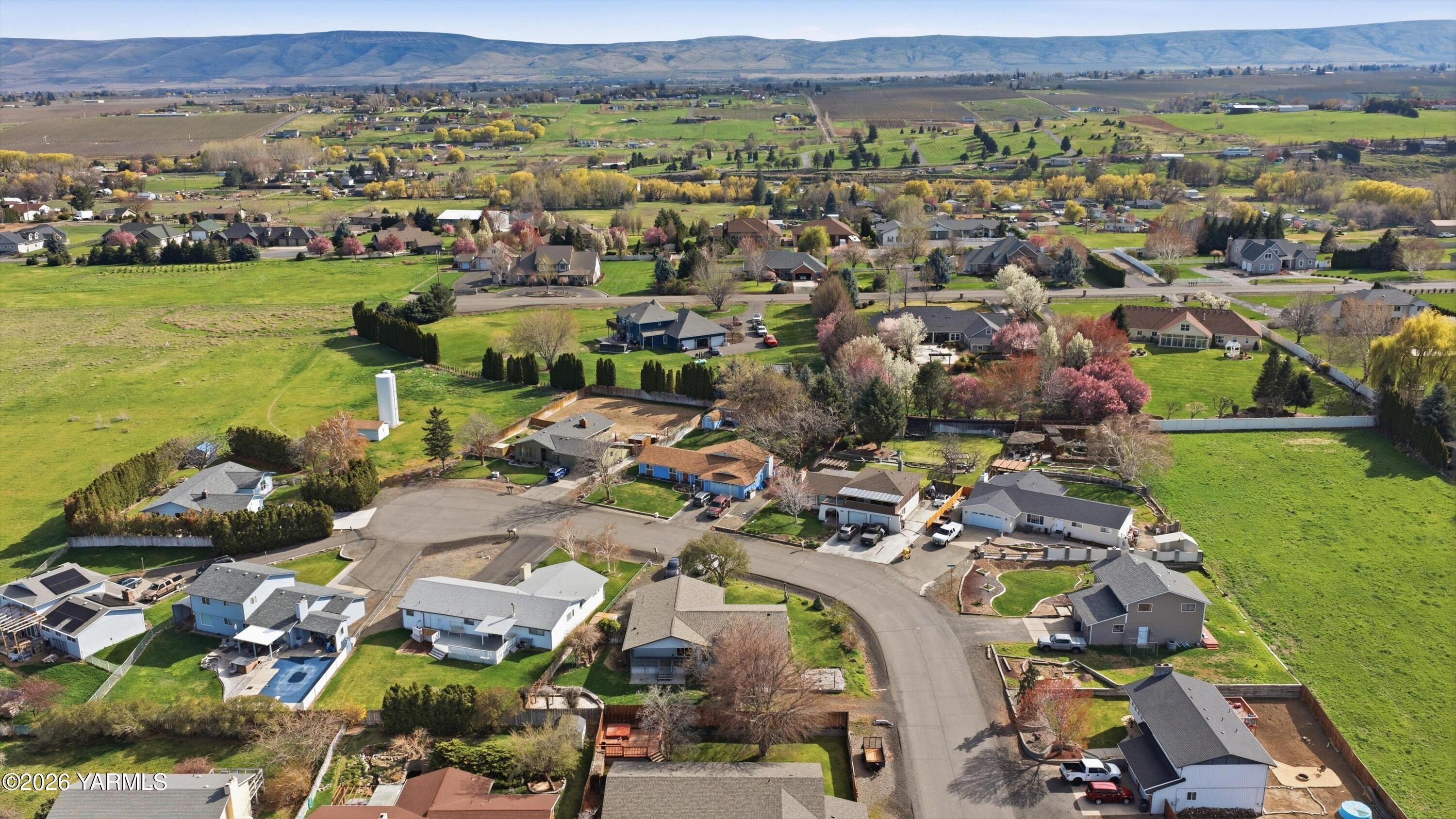 11809 West Bristol Road Yakima, WA 98908 - Photo 37 of 40 37-DJI_20260403160327_0519_D_M4P_autorem