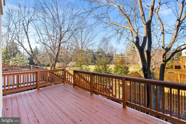 a picture of a city view