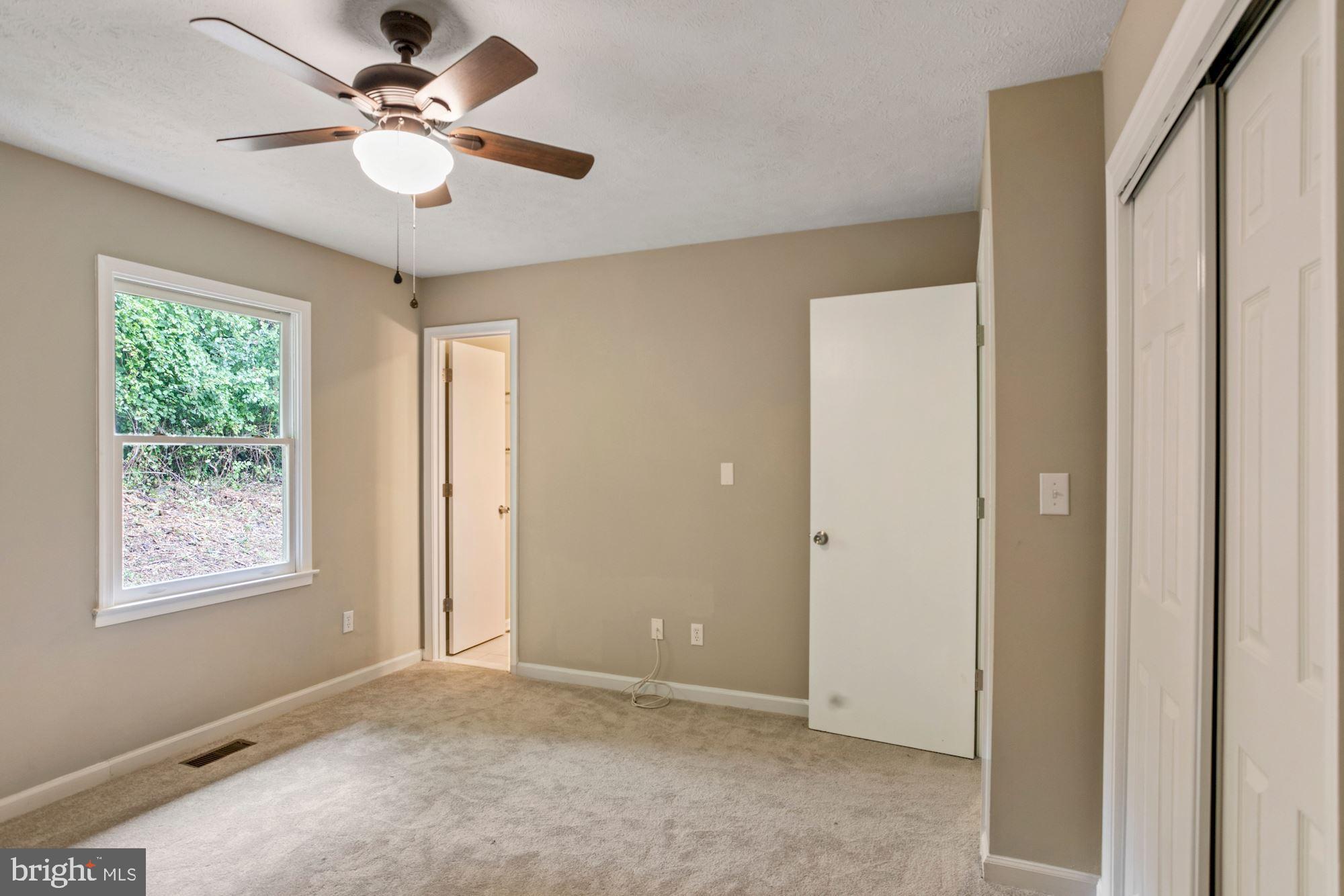 150 Blue Ridge Avenue Front Royal, VA 22630 - Photo 23 of 47 Gallery Image 23