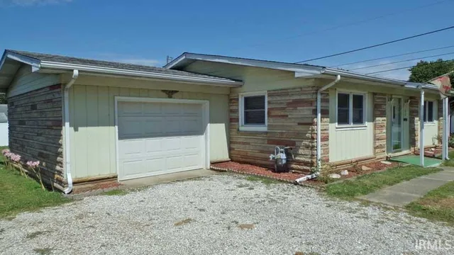 $149,900 | 809 South 15th Street, Vincennes, IN 47591