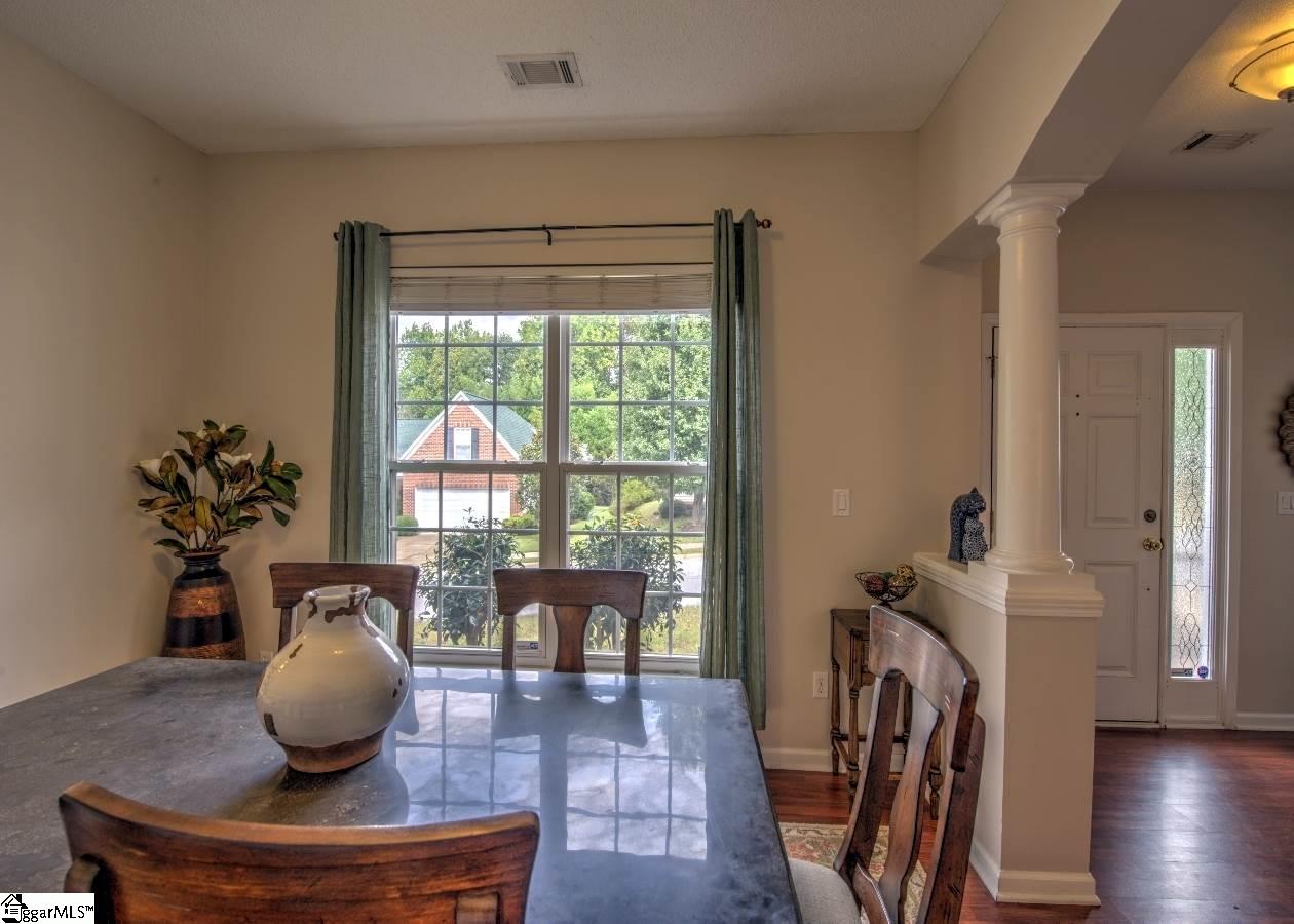 314 Highgate Circle Greer, SC 29650 - Photo 3 of 35 Gallery Image 3