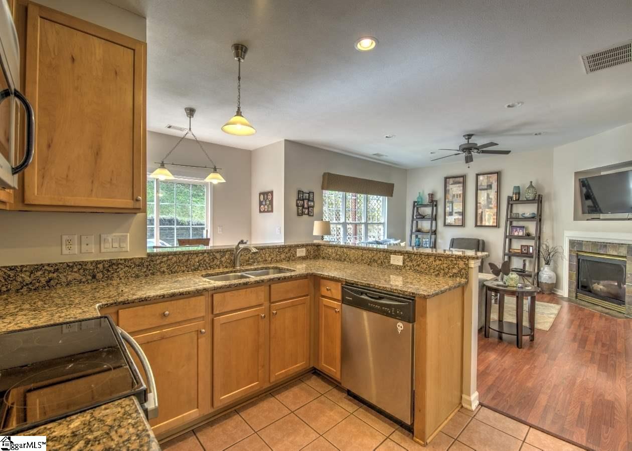 314 Highgate Circle Greer, SC 29650 - Photo 22 of 35 Gallery Image 22