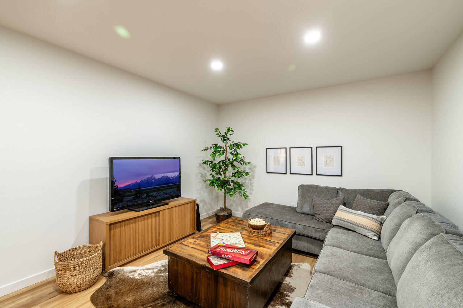 389 Legacy Road Sheridan, WY 82801 - Photo 29 of 56 22