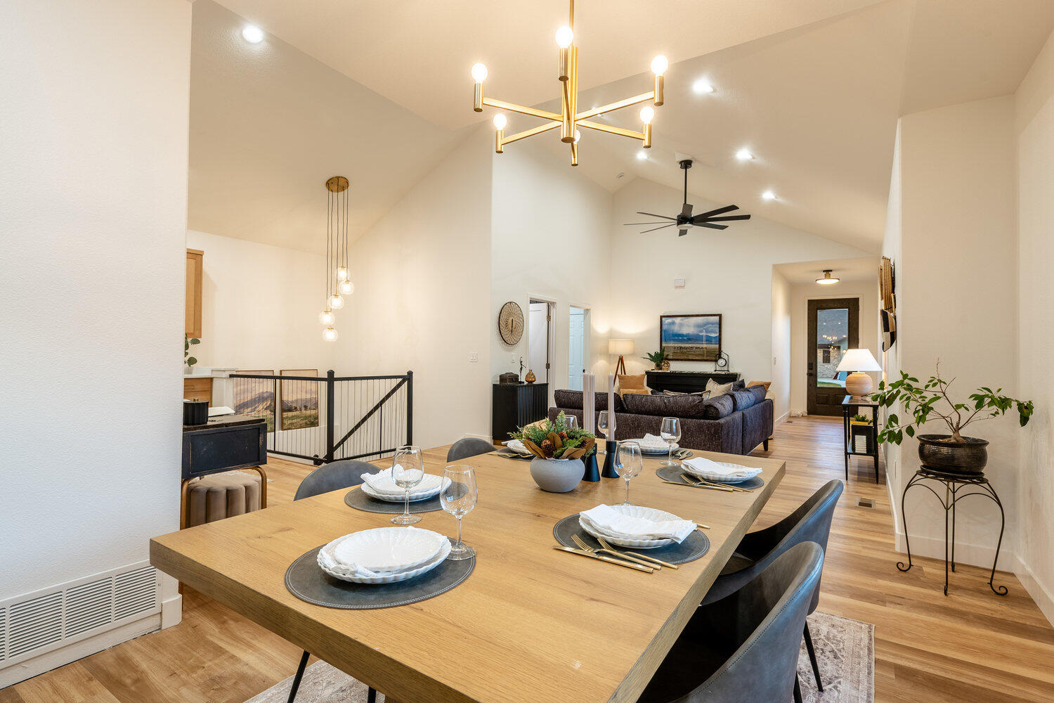 389 Legacy Road Sheridan, WY 82801 - Photo 8 of 56 7