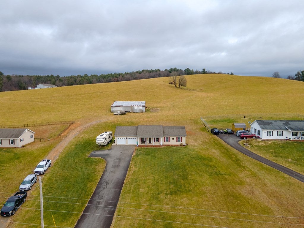 2483 Pipers Gap Road Galax, VA 24333 - Photo 44 of 50 Gallery Image 44