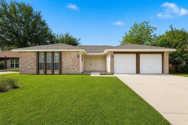 $1,750 | 16315 Dew Drop Lane, Houston, TX 77095
