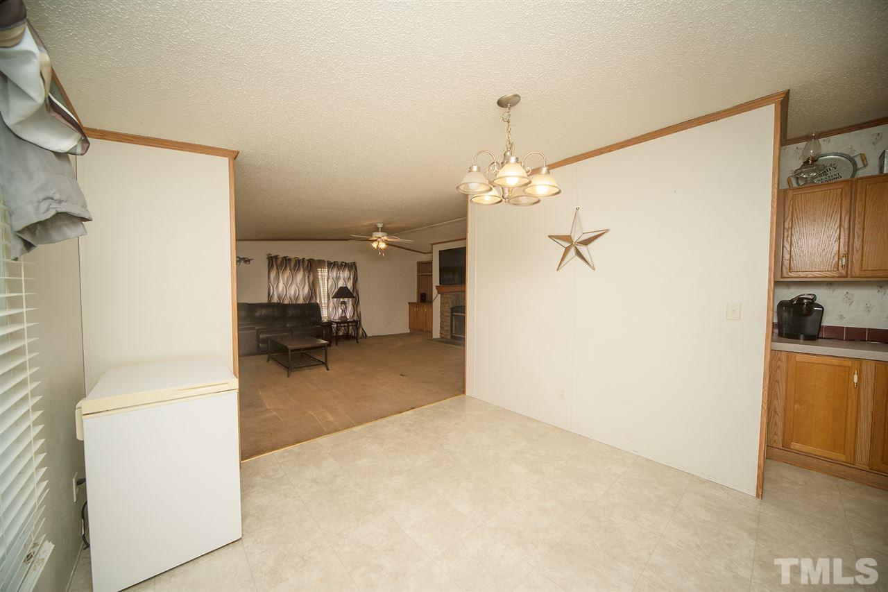 325 McCray Road Burlington, NC 27217 - Photo 4 of 30 Gallery Image 4