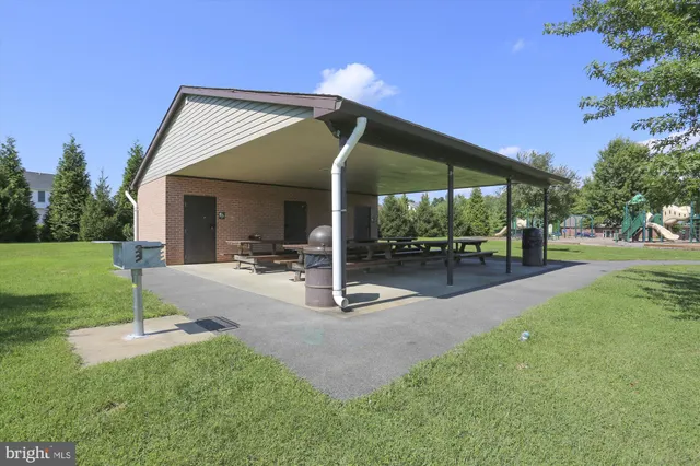 $307,500 | 2500 Coleridge Drive, Unit 2A, Frederick, MD 21702