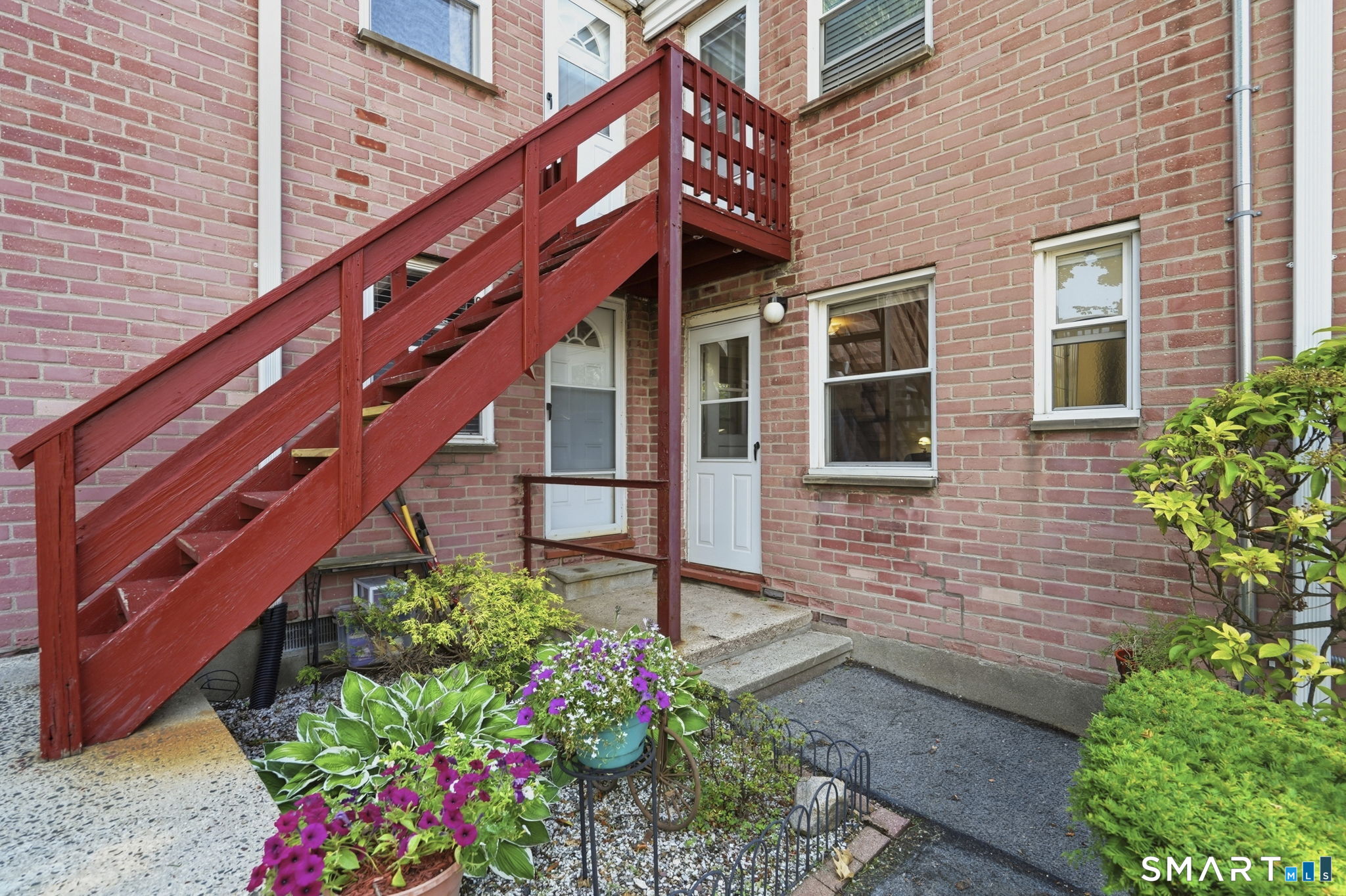 248 Seaton Road, Unit 2 Stamford, CT 06902 - Photo 10 of 19