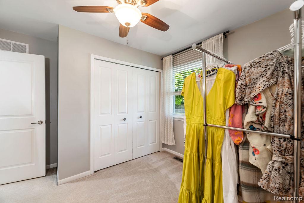1371 Knightsbridge Road Canton, MI 48187 - Photo 29 of 46