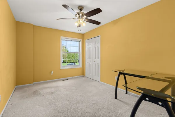 $450,000 | 122 Cinderford Court, Oswego, IL 60543