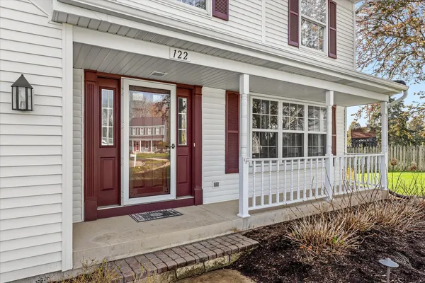 $450,000 | 122 Cinderford Court, Oswego, IL 60543