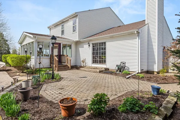 $450,000 | 122 Cinderford Court, Oswego, IL 60543