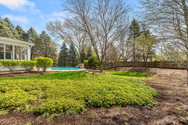 $450,000 | 122 Cinderford Court, Oswego, IL 60543