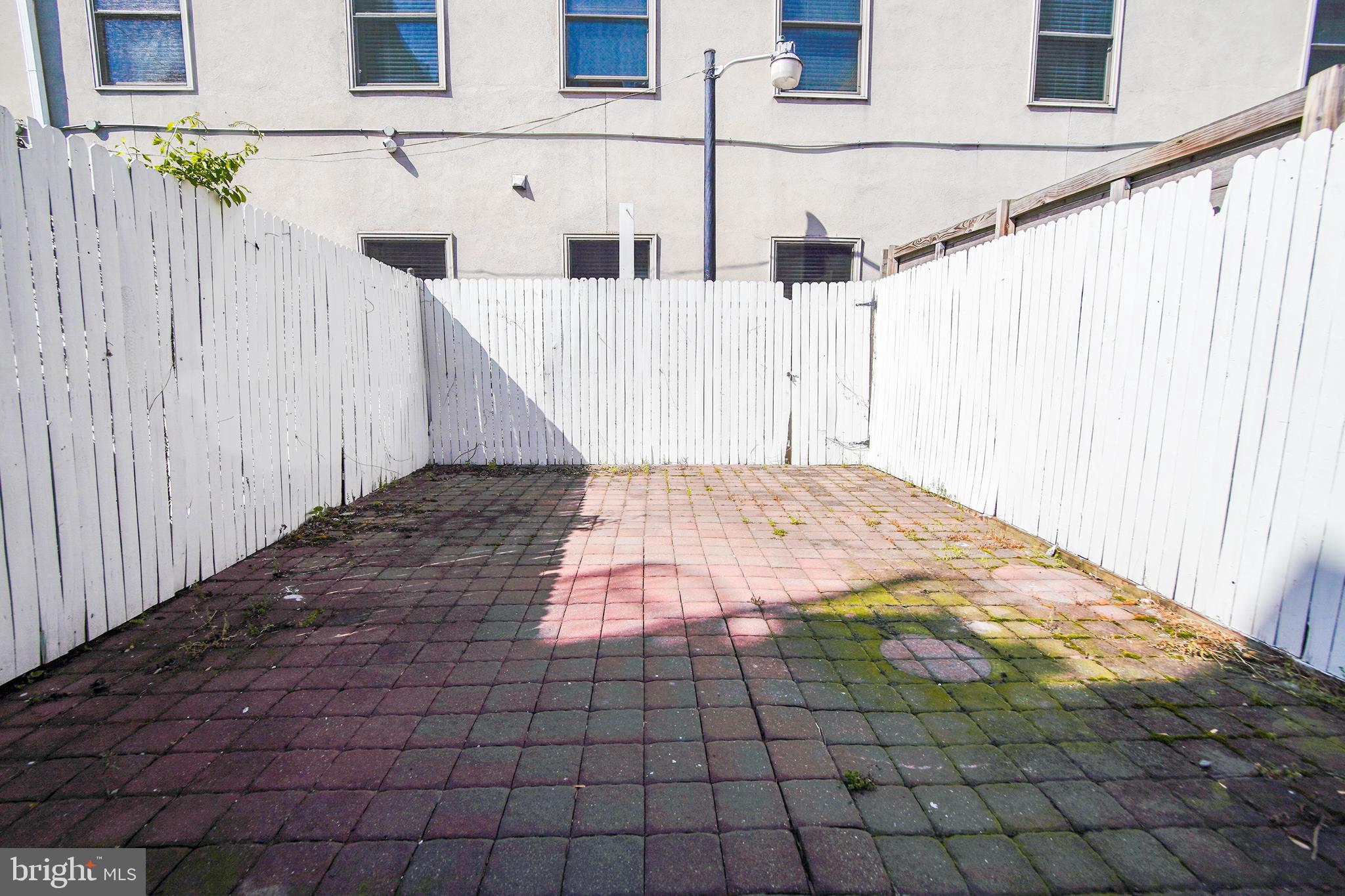 1919 Parrish Street Philadelphia, PA 19130 - Photo 27 of 29 Rear Patio