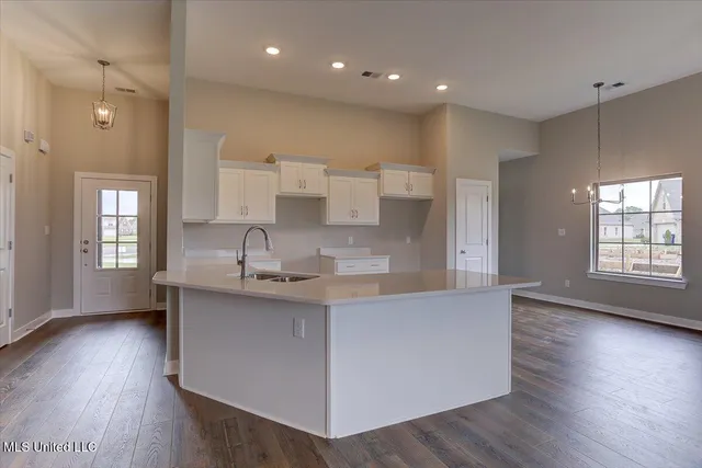 $317,000 | 7736 Carmel Cove, Walls, MS 38680