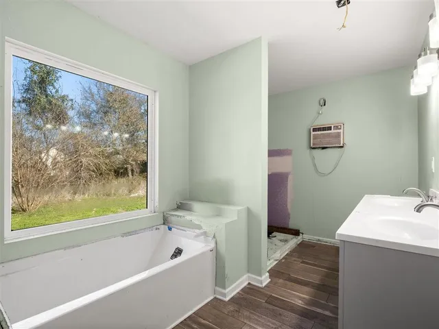 $159,900 | 822 Bee Tree Street, Westlake, LA 70669