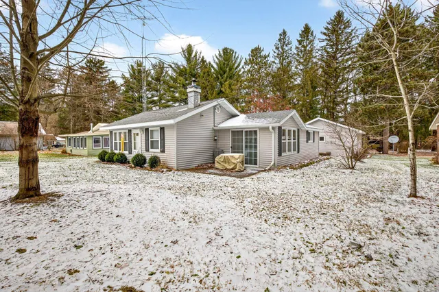 $239,900 | N5326 Ronaldson Drive, Wild Rose, WI 54984