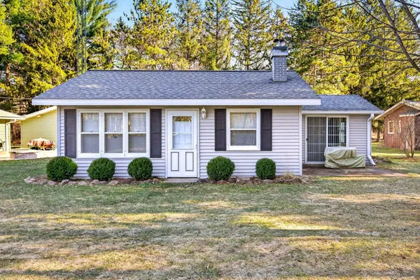$224,900 | N5326 Ronaldson Drive, Wild Rose, WI 54984