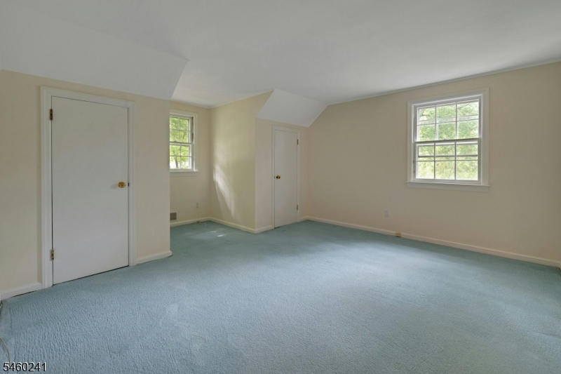 7 Sharon Road Springfield, NJ 07081 - Photo 23 of 38 Gallery Image 23