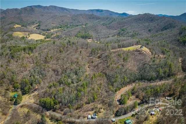 $349,000 | 0 Saylor Lake Road, Bakersville, NC 28705