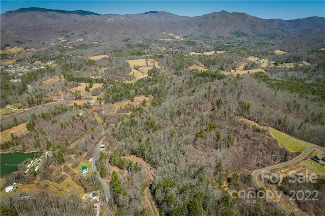$349,000 | 0 Saylor Lake Road, Bakersville, NC 28705